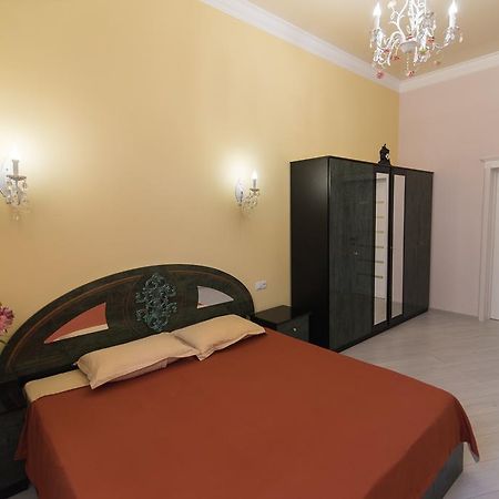 Vip Apartment In The Very Center Of Odessa With Sea View Exterior foto